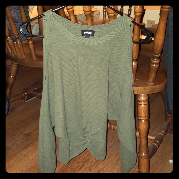 Express Sweaters - Express sweater